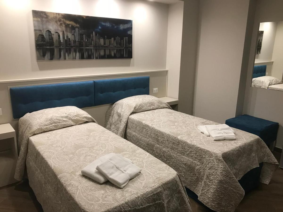 马斯卡利 Scm House酒店 外观 照片