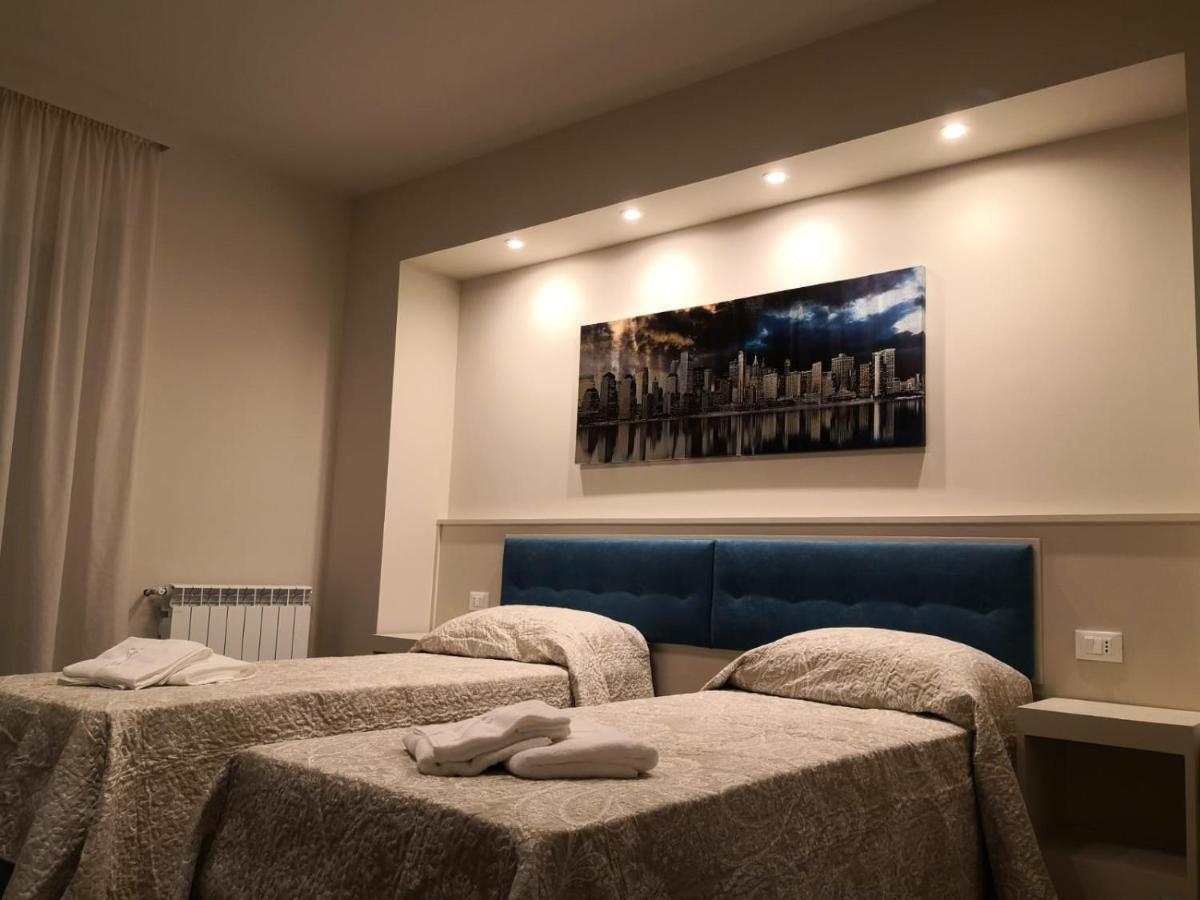 马斯卡利 Scm House酒店 外观 照片